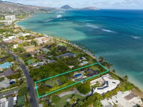 Largest Kahala Avenue Beachfront Property for sale