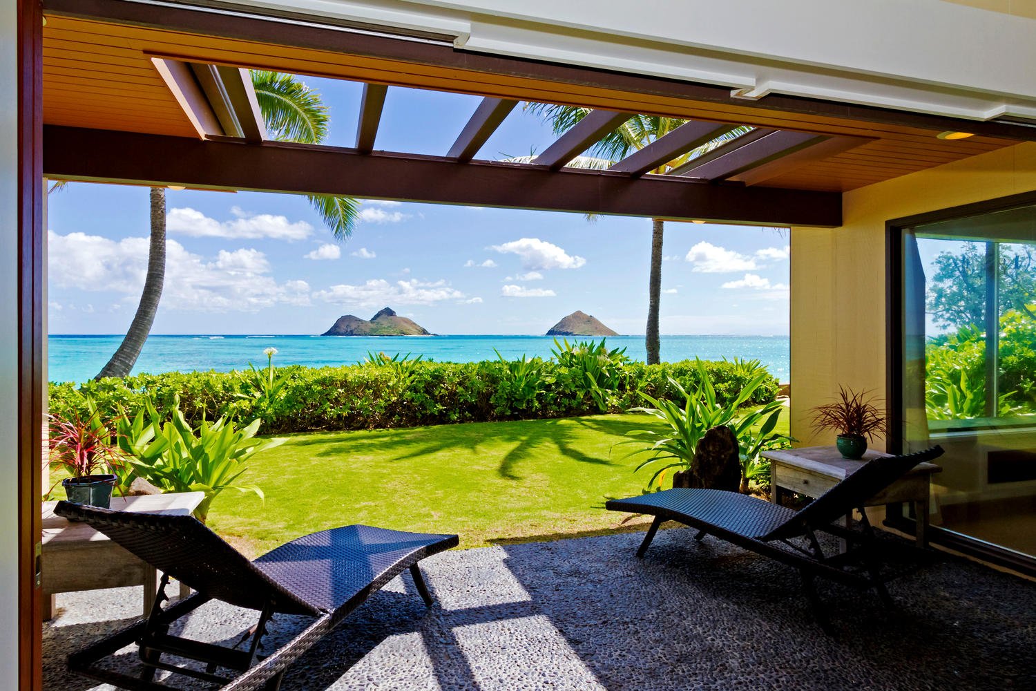 Oceanfront Lanikai Beach House, Kailua 96734 - Single Family For SOLD ...