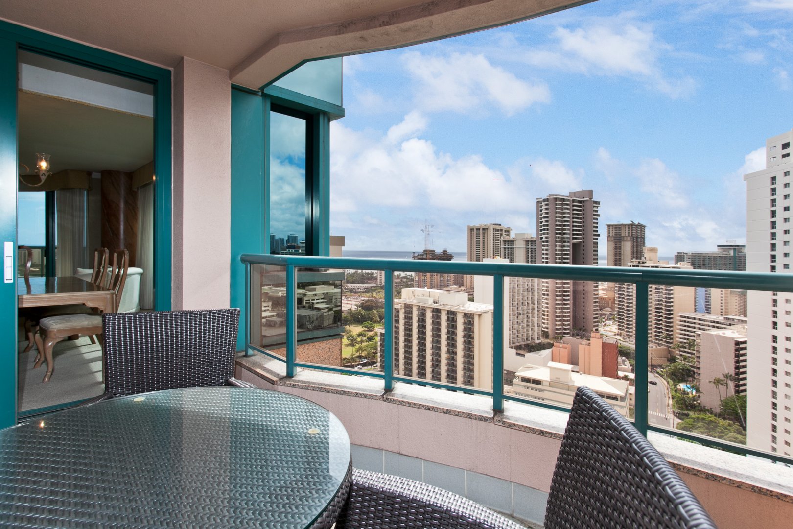 2 Bedroom Condos In Waikiki