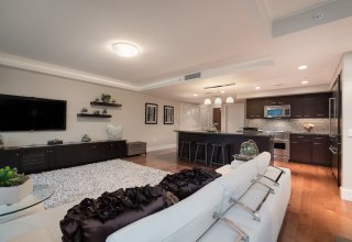 Allure Waikiki #2506 - Sophisticated 2-Bedroom Remodel with Great Views