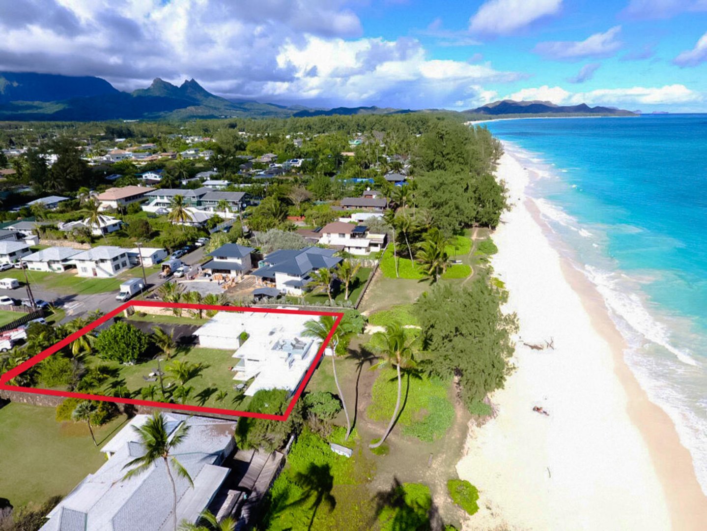 Oceanfront Retreat on Waimanalo Beach, Waimanalo 96795 Single Family