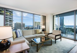 The Ritz-Carlton Residences #1516