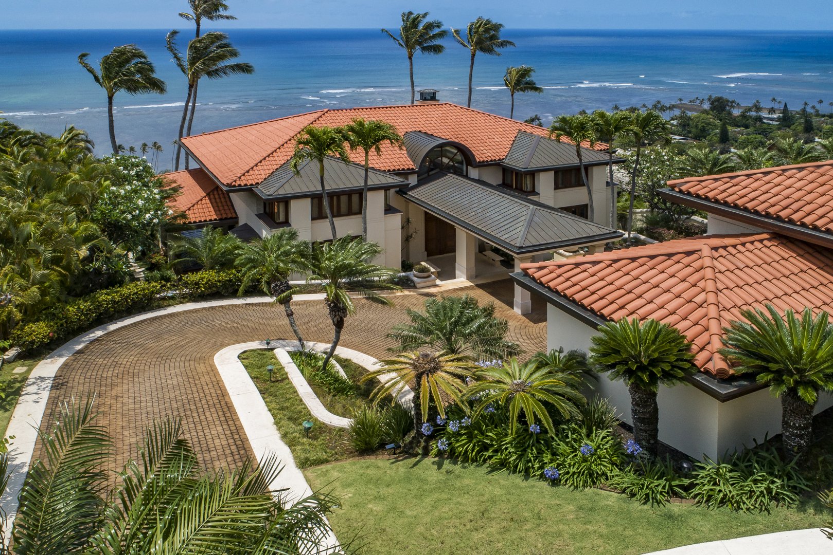 Ocean View Architectural Jewel in the Hawaii Loa Ridge Gated Community