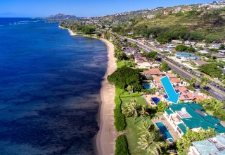 Beachfront Luxury Hideaway in East Honolulu