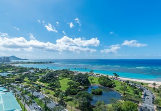 Ocean View Luxury Condo - Waiea, Exceptional Kakaako Location & Amenities