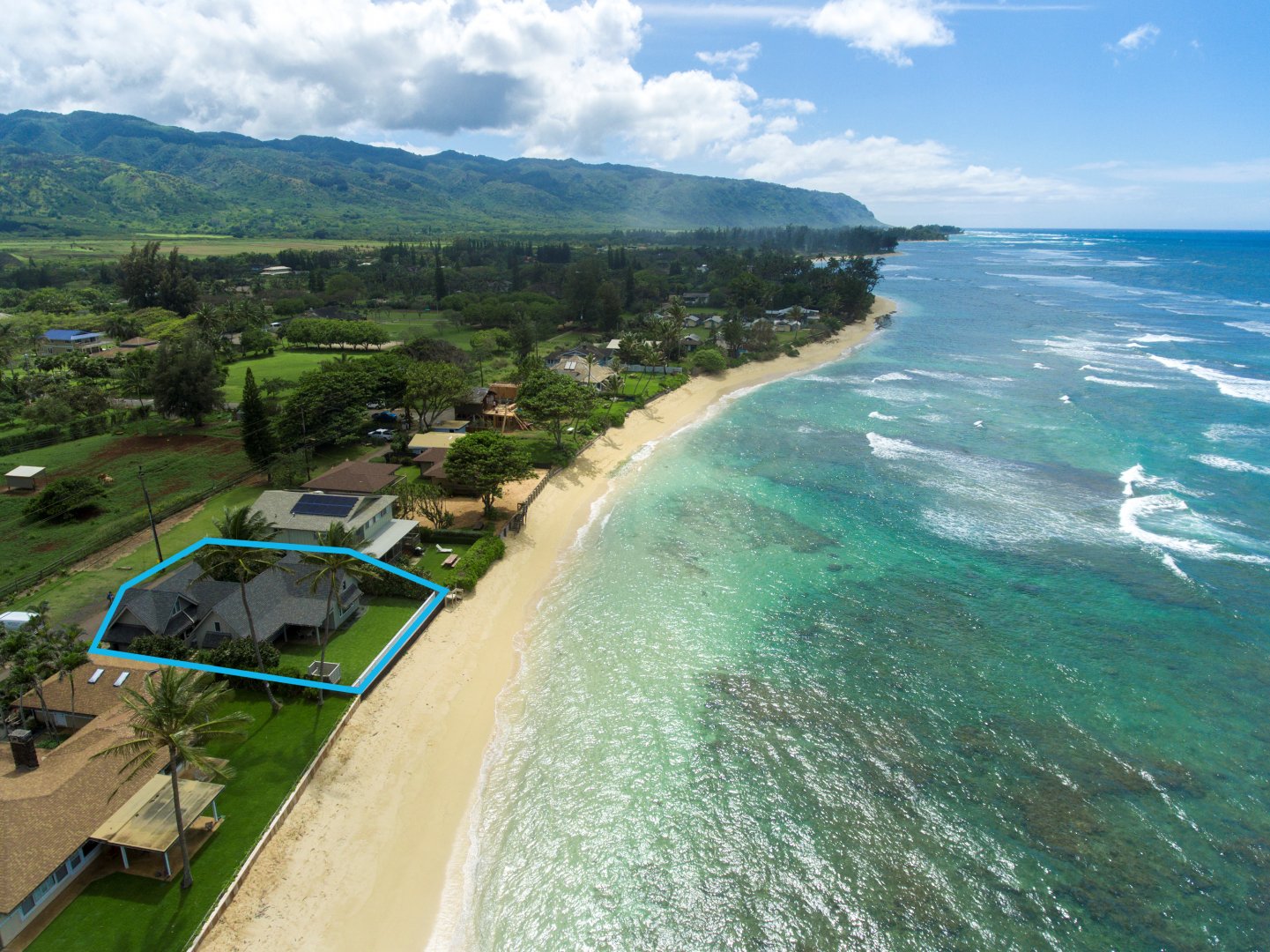 Movein Ready Beachfront Home on Oahu's North Shore, Waialua 96791